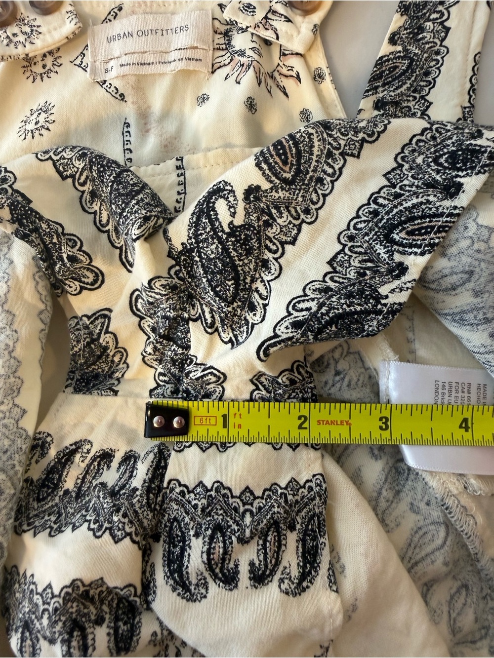 Urban Outfitters UO Pocket Full Posey Bandana Playsuit Romper S - Picture 8 of 9